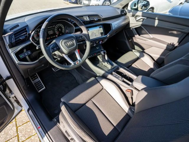 Audi Q3 35 TDI S-Line S-Tronic