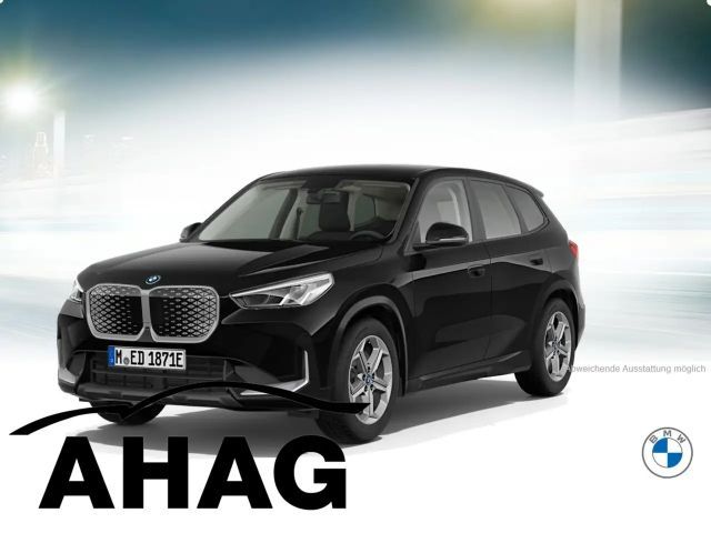 BMW iX1 xDrive30