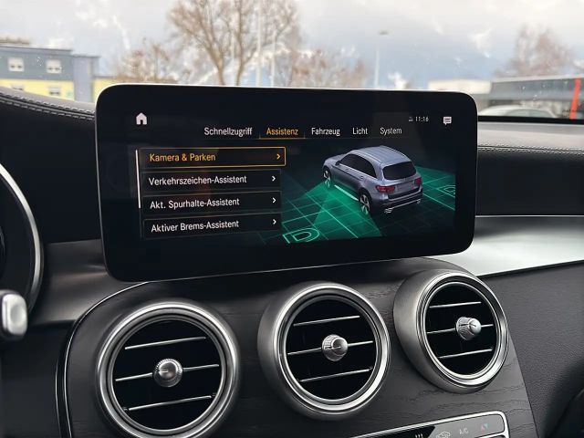 Mercedes-Benz GLC 300 4MATIC AMG Line