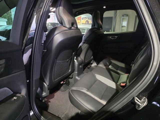 Volvo XC60 AWD Dark Plus Recharge T6