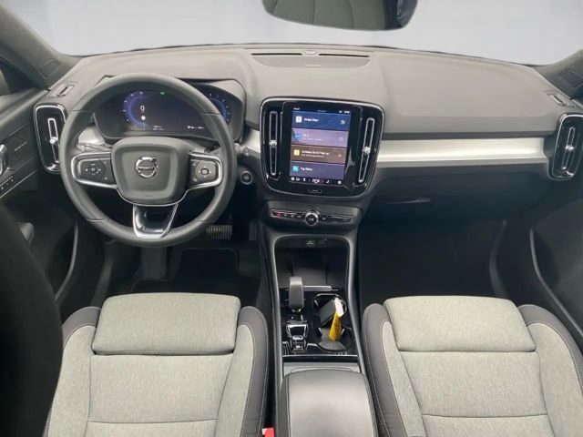 Volvo XC40 Dark Plus