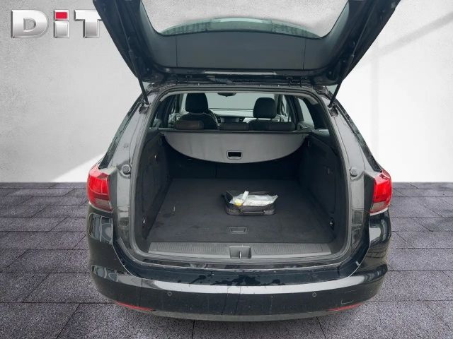 Opel Astra 1.2 Turbo Sports Tourer Turbo