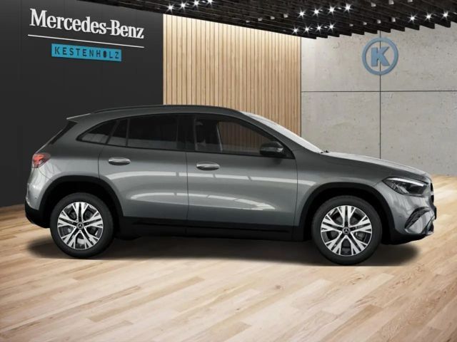 Mercedes-Benz GLA 180 Progressive