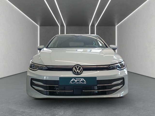 Volkswagen Golf 1.5 eTSI Golf VIII