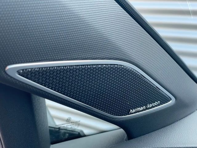 Volkswagen Golf 4Motion DSG R-Line