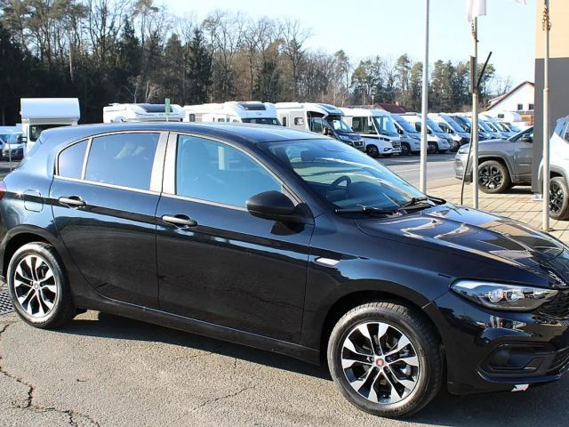 Fiat Tipo CityCross Life Turbo