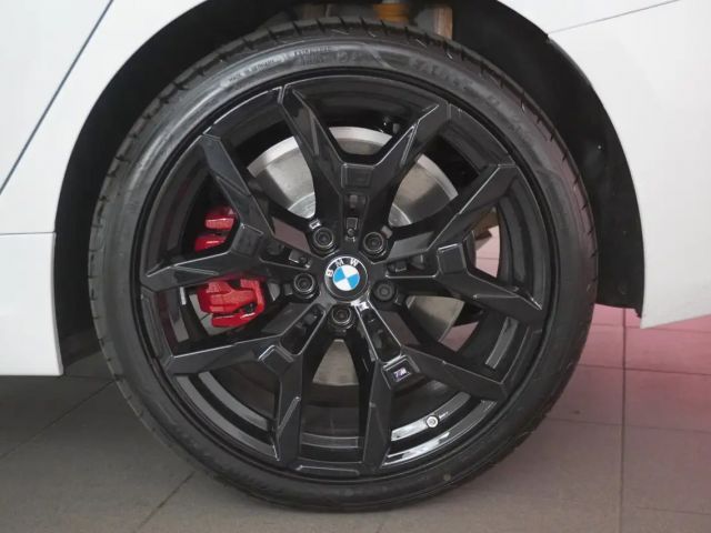 BMW 330 330e Sedan xDrive