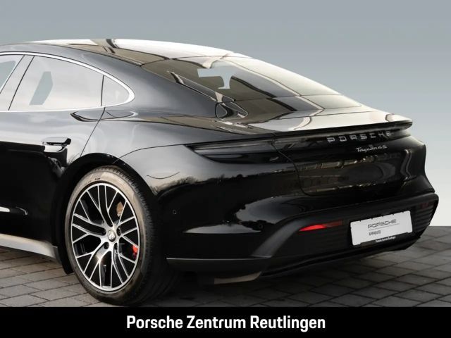 Porsche Taycan 4S