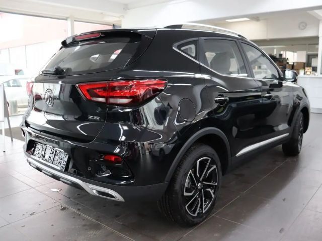 MG ZS Luxury