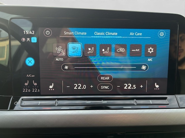 Volkswagen Golf 2.0 TDI DSG Life Variant