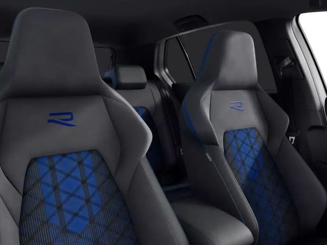 Volkswagen Golf IQ.Drive