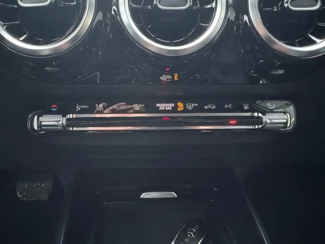 Mercedes-Benz B 250 B 250 e