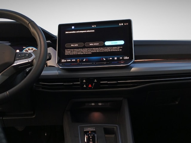 Volkswagen Golf 1.5 eTSI DSG