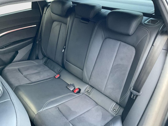 Audi e-tron Quattro Sportback