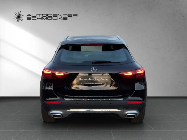 Mercedes-Benz GLA 200 Progressive