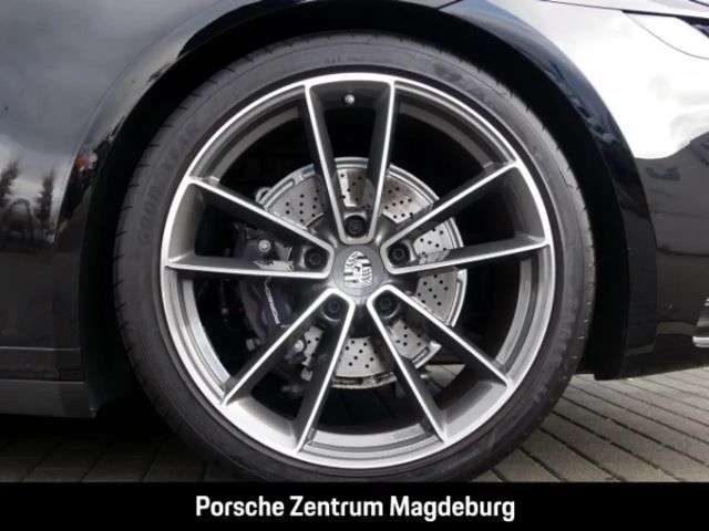 Porsche 992 Carrera Coupé