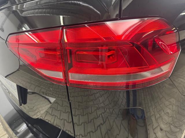 Volkswagen Touran Goal Rear View Allwetter Navi 7 Sitzer