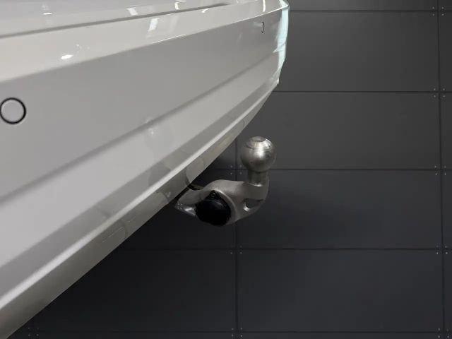 BMW 220 220i Active Tourer