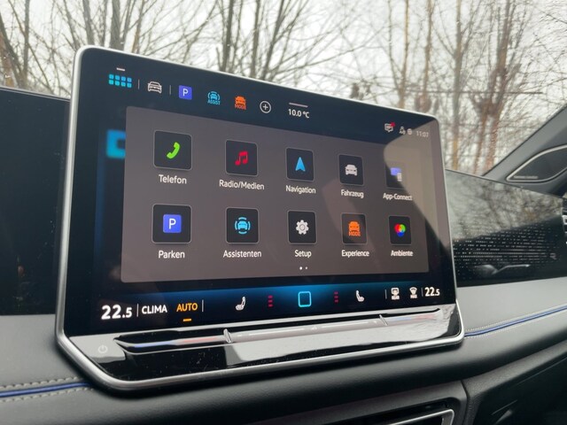 Volkswagen Tiguan BLACK+MATRIX+APP+DAB+AHK+VIRT+ACC