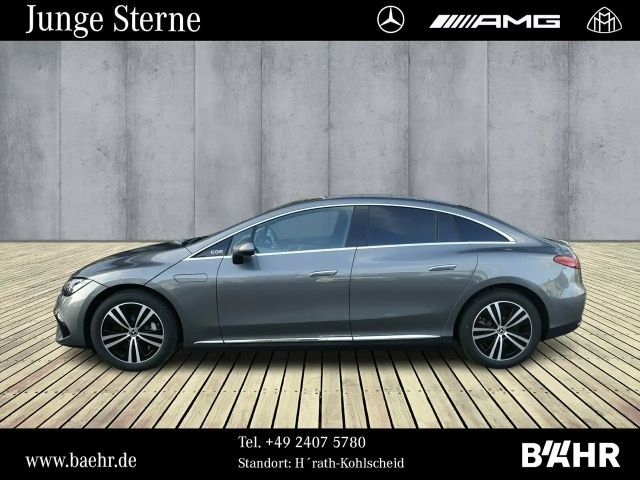 Mercedes-Benz EQE 300 Sedan