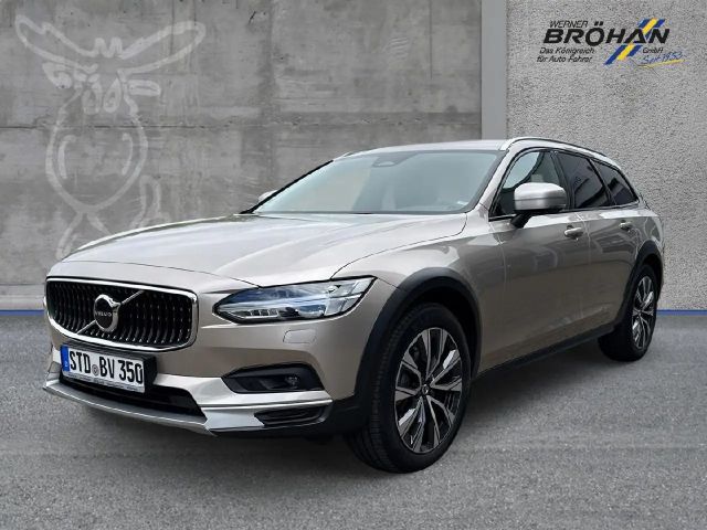 Volvo V90 Cross Country AWD Plus
