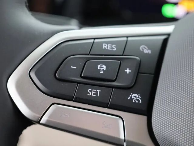 Volkswagen Multivan Style T7 eHybrid