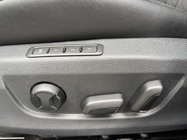 Skoda Superb 2.0 TDI Combi Sportline