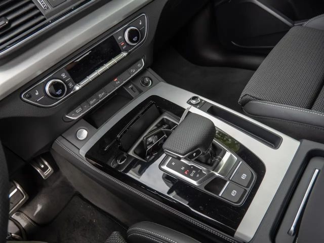 Audi Q5 35 TDI Business S-Line Sportback