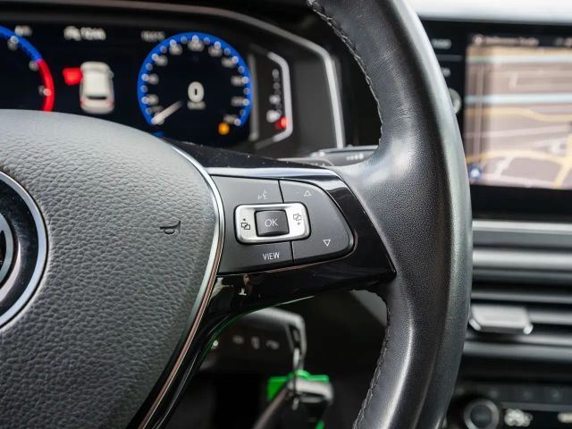 Volkswagen Polo 1.0 TSI DSG Highline