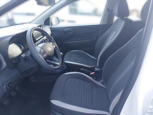 Hyundai i10 1,0 i Line Plus