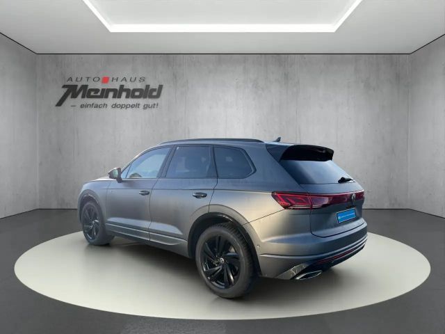 Volkswagen Touareg R-Line Style