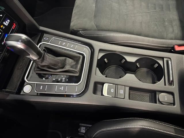 Volkswagen Passat DSG GTE Variant