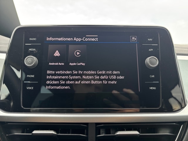 Volkswagen T-Roc 1,0l TSI 116 PS Navi LED Sitzheizung