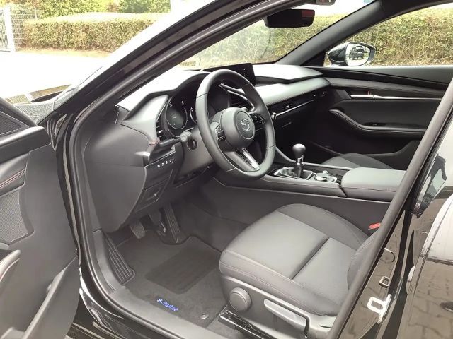 Mazda 3 2.5L Homura SkyActiv e-Skyactiv