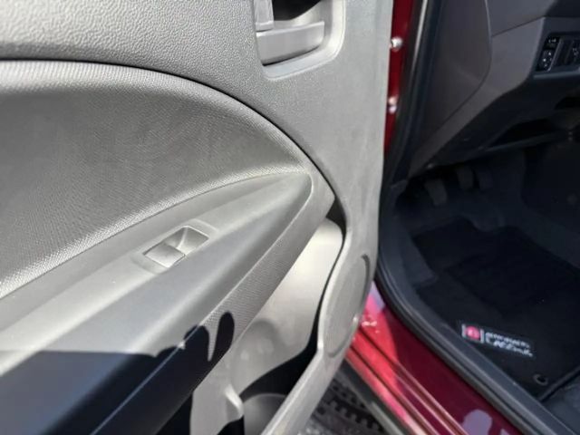 Mitsubishi Space Star Star