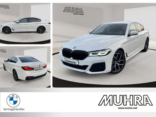 BMW 520 520d M-Sport Sedan