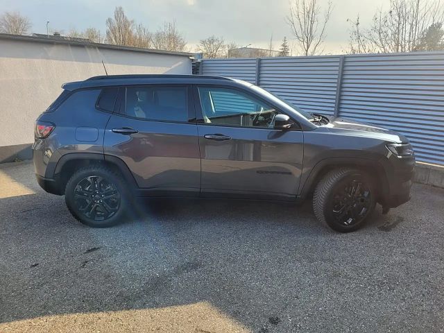 Jeep Compass Night Eagle