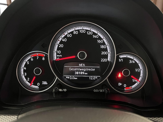 Volkswagen up! Move Move up!