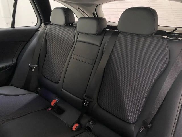 Mercedes-Benz C 180 AVANTGARDE Estate