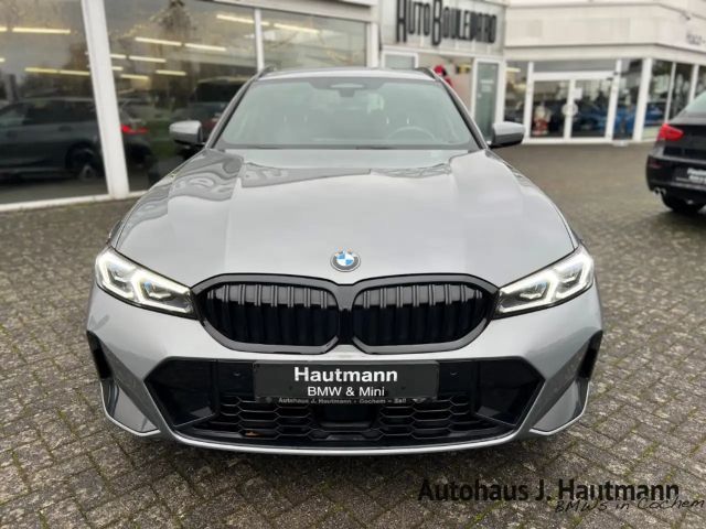 BMW 320 320d M-Sport Touring xDrive
