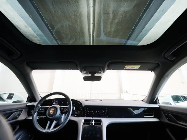 Porsche Taycan Sport Turismo
