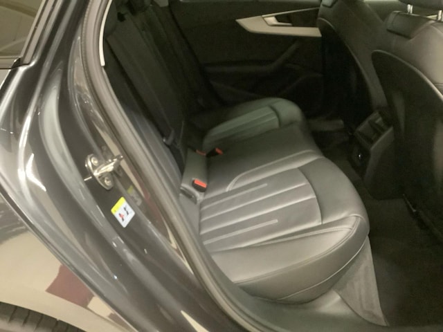 Audi A4 Avant S-Tronic