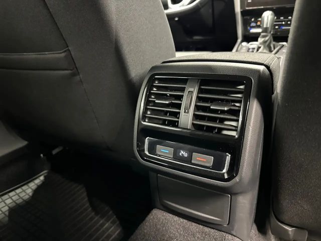 Volkswagen Passat 2.0 TDI Business DSG Variant