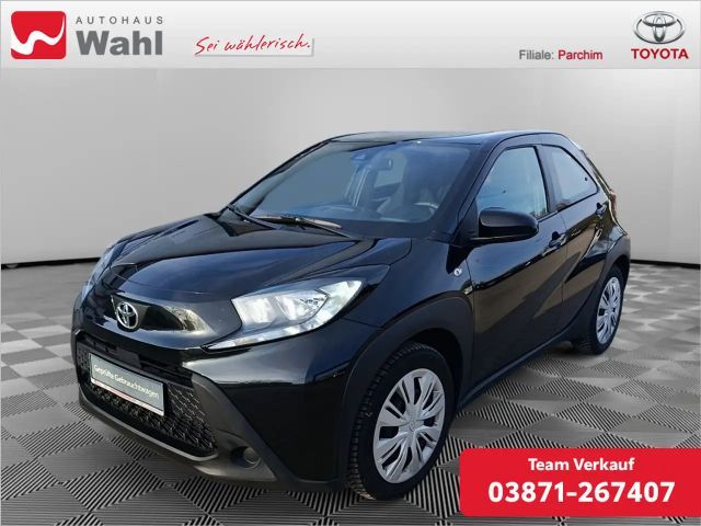 Toyota Aygo X 1.0 VVT-i Business