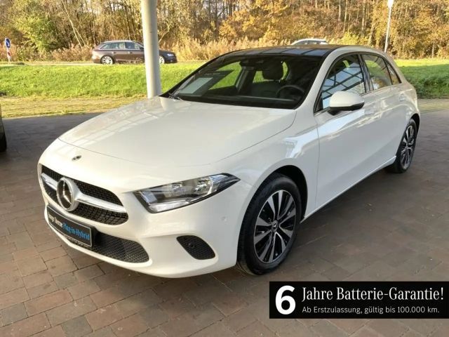 Mercedes-Benz A 250 A 250 e Style