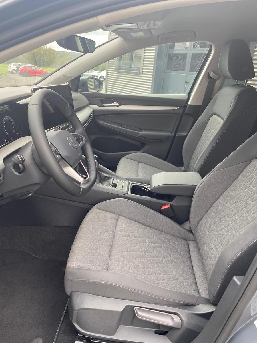 Volkswagen Golf 1.5 TSI Golf VIII Life