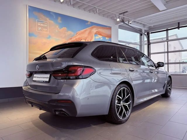 BMW 530 530i M-Sport Touring xDrive