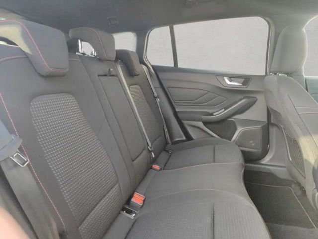 Ford Focus ST Line Wagon