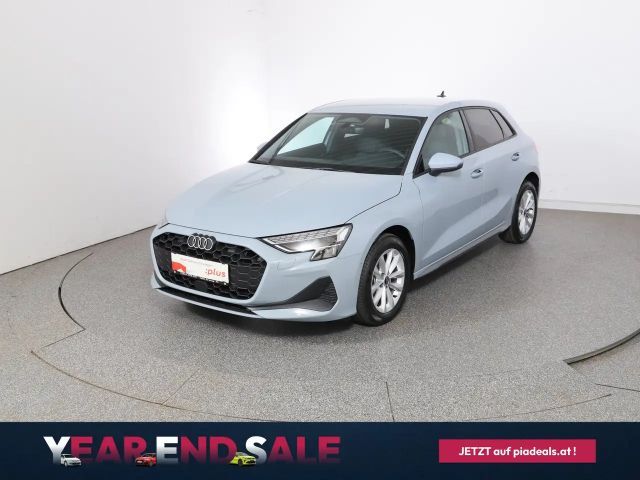 Audi A3 30 TFSI Sedan
