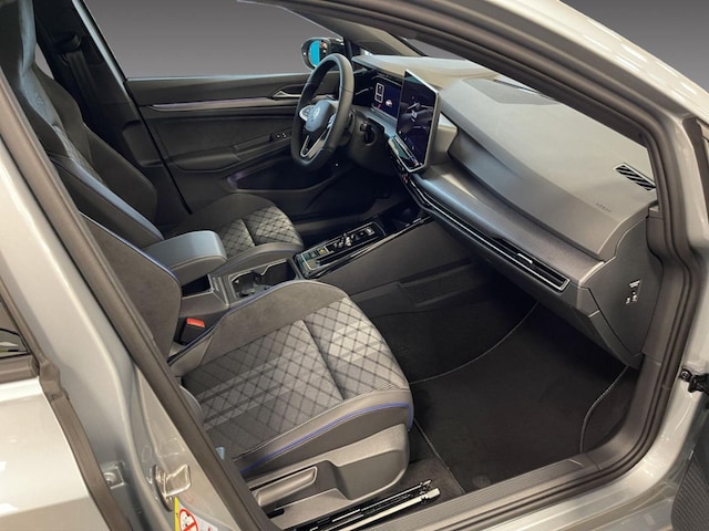 Volkswagen Golf 2.0 TDI DSG R-Line Variant